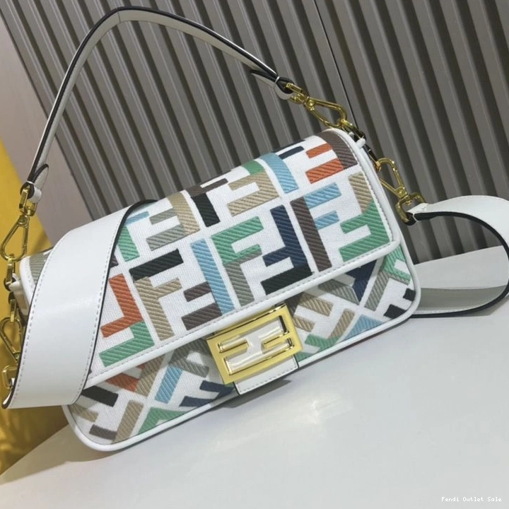 Baguette FF Multi In Motif Medium Bag Canvas White Fendi 0709